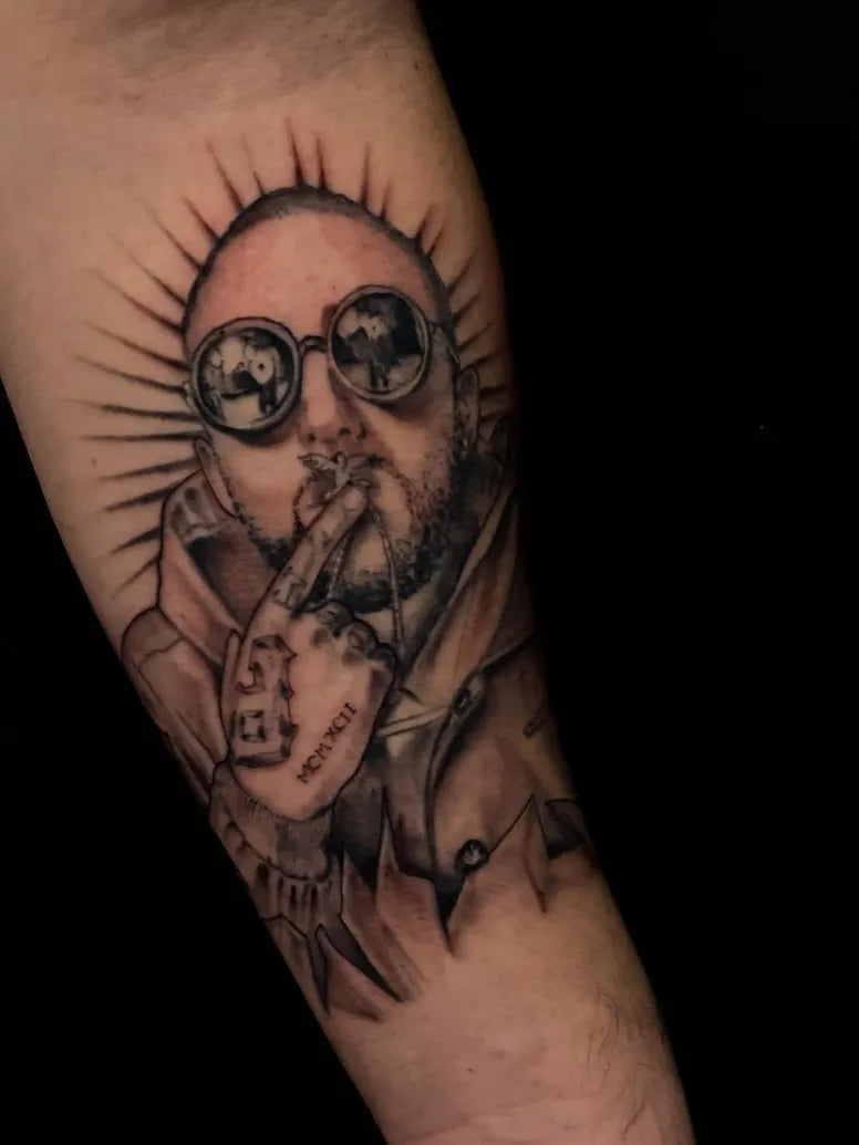 TRIBUTE TO MAC